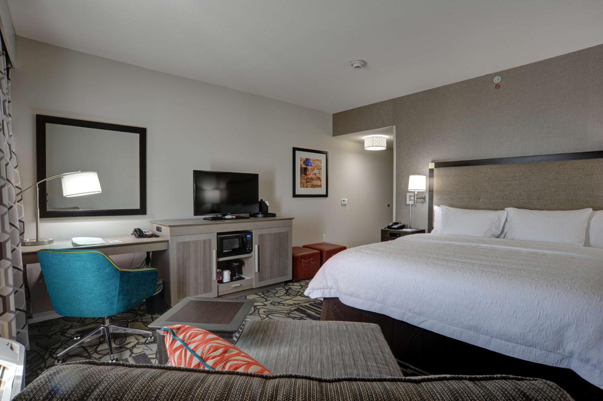 Hampton Inn & Suites Ardmore Exteriör bild