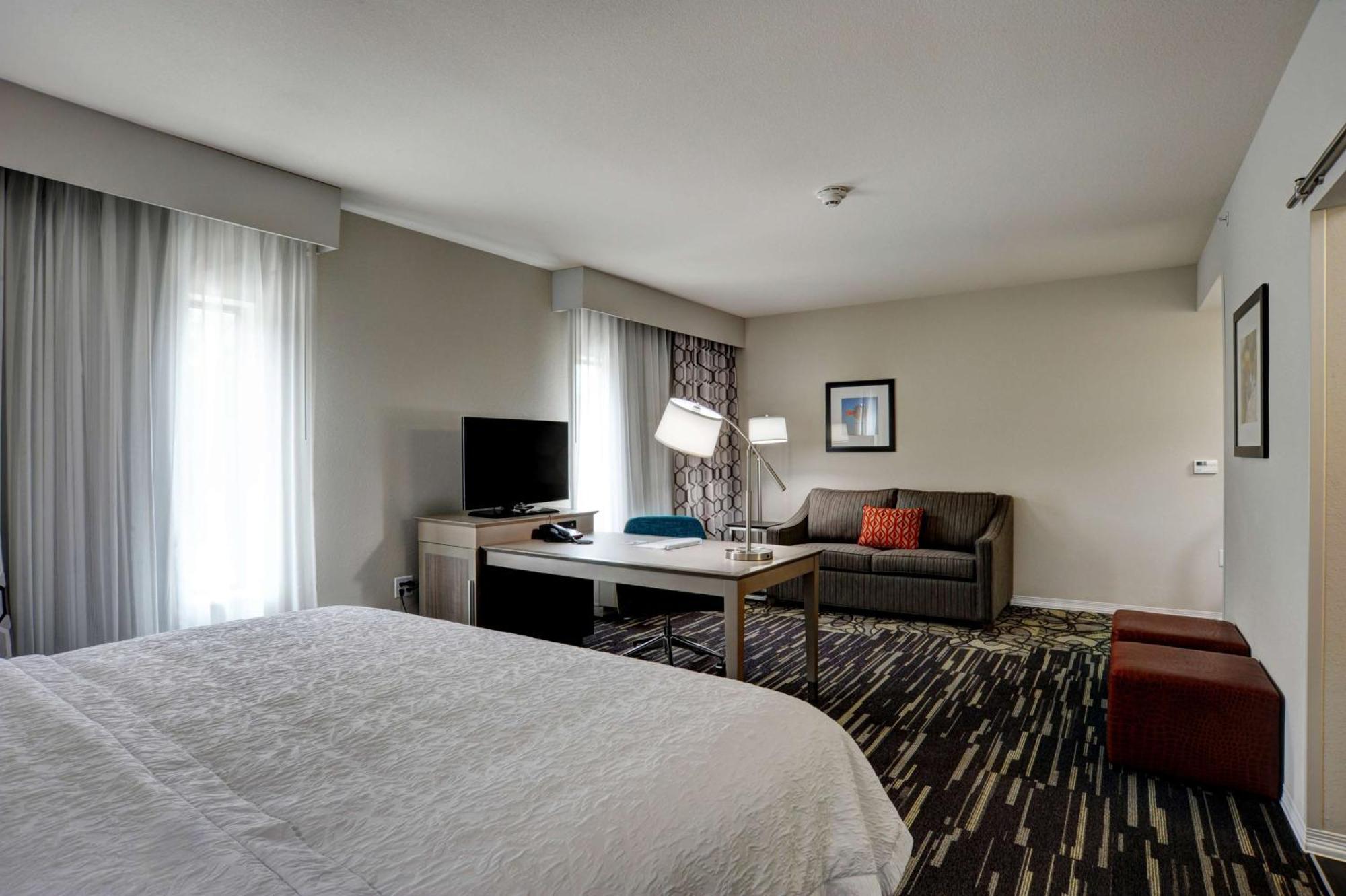 Hampton Inn & Suites Ardmore Exteriör bild