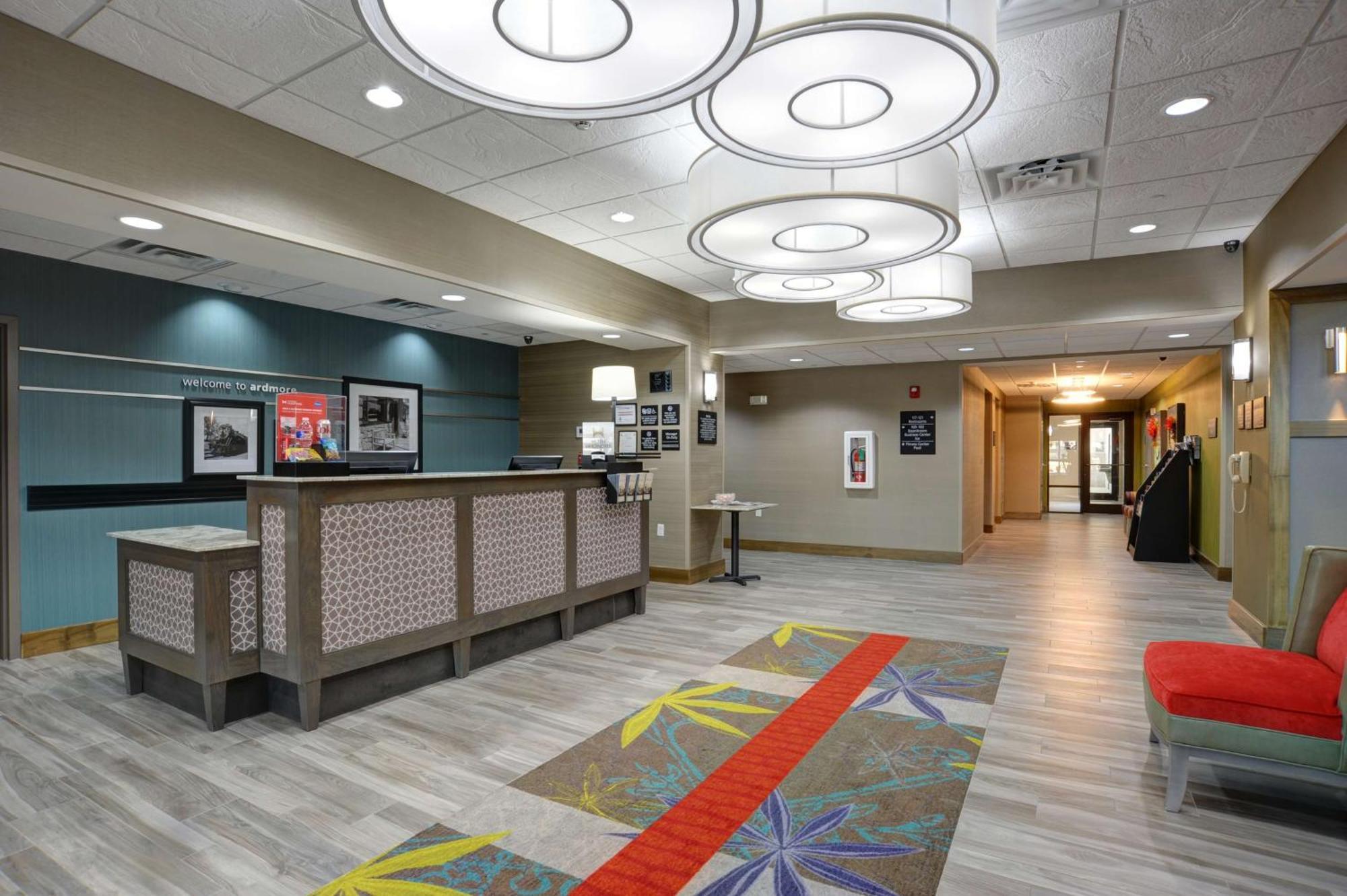 Hampton Inn & Suites Ardmore Exteriör bild